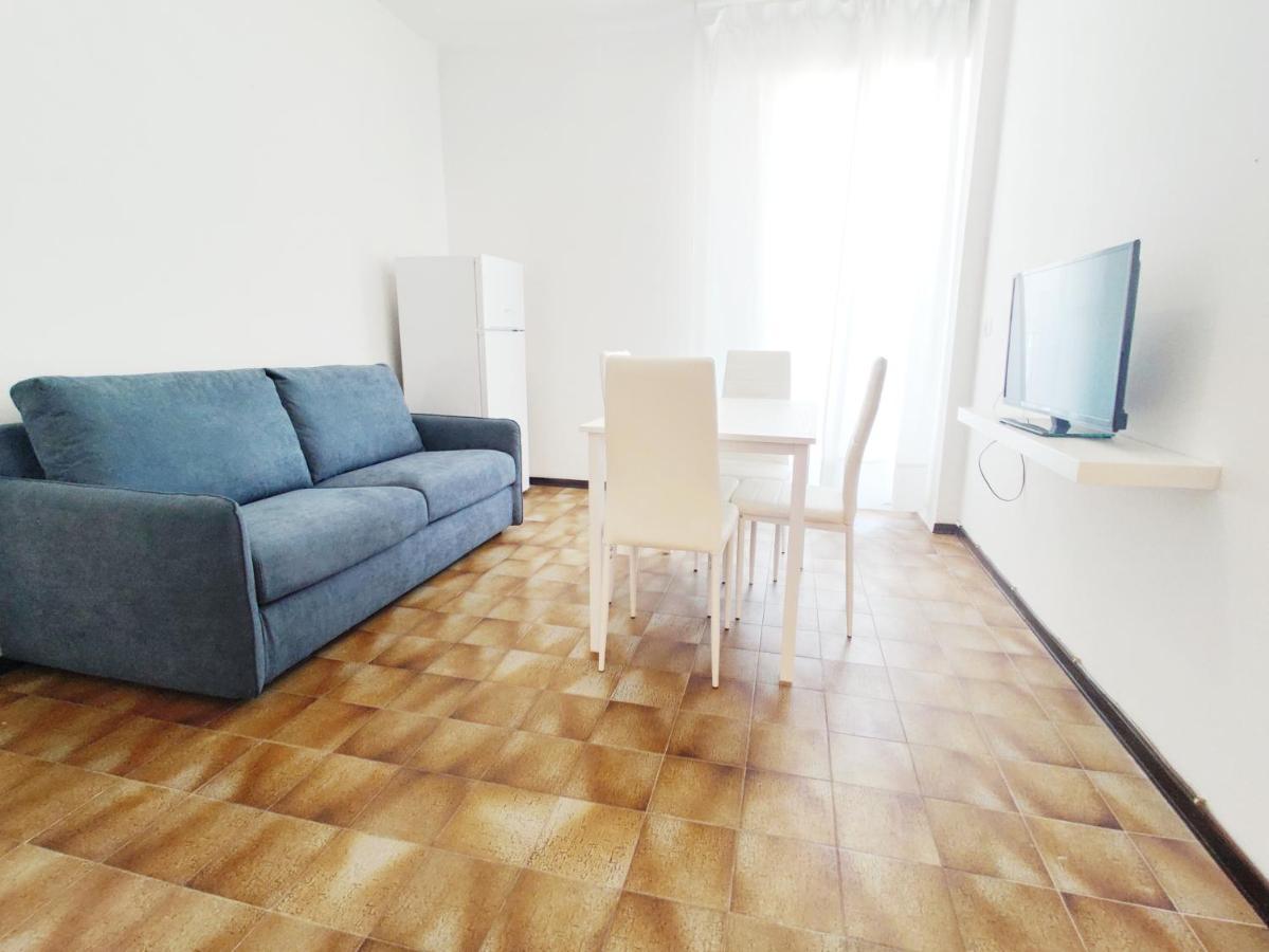 Вилла La Torre - Frontemare - Immobil Relax Лидо-ди-Езоло Экстерьер фото