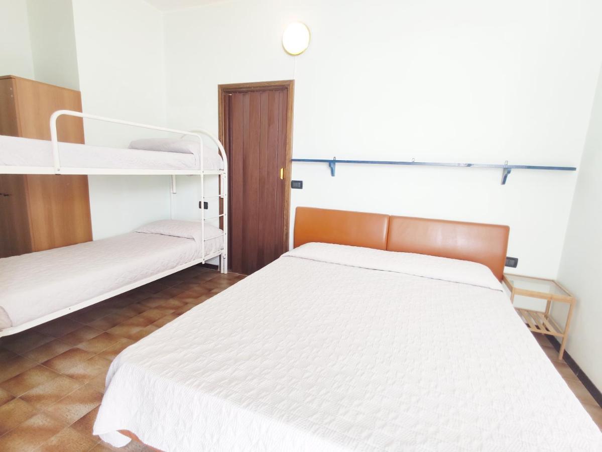 Вилла La Torre - Frontemare - Immobil Relax Лидо-ди-Езоло Экстерьер фото