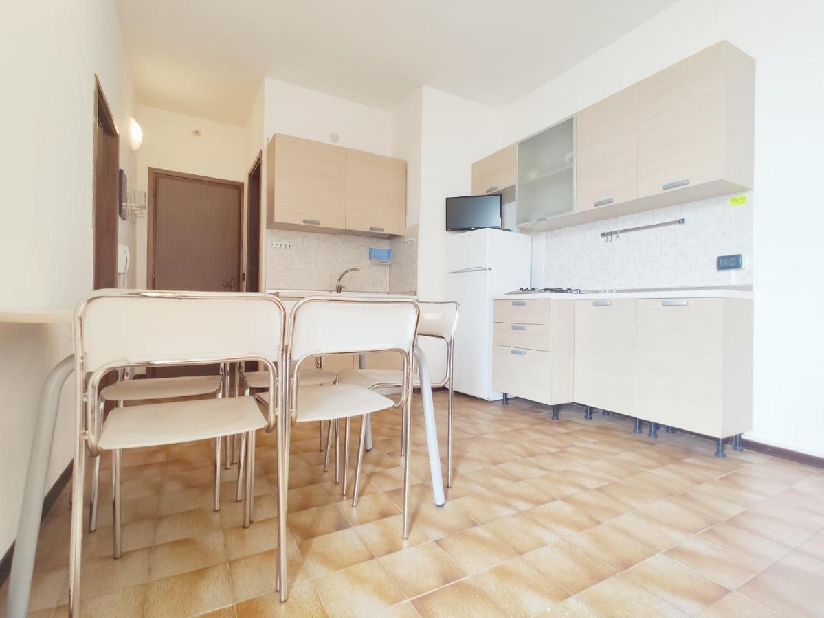 Вилла La Torre - Frontemare - Immobil Relax Лидо-ди-Езоло Экстерьер фото